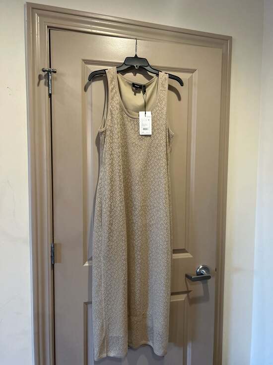 Theory Dresses & Skirts - Theory Floral Lace Bleecker Cotton Dress in Warm Sand, Size M